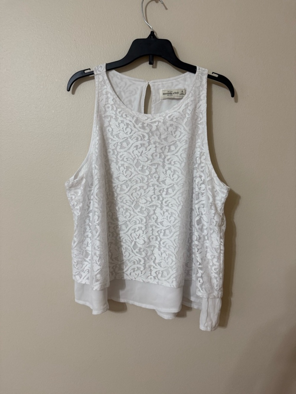 Abercrombie & Fitch Elegant White Lace Two Layer Tank Top Women’s Size M, EUC